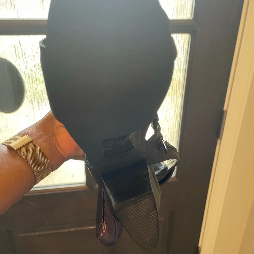 Brand new black block heel sandals - Picture 3 of 3